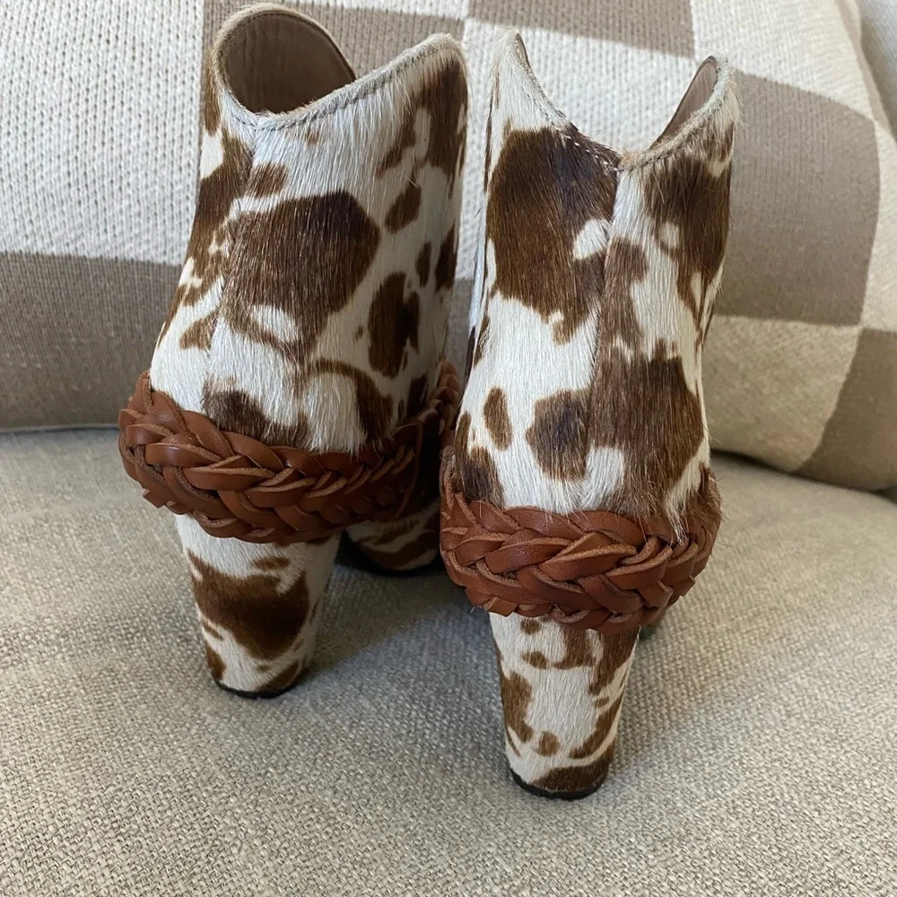 Golden Goose Michelle Cow Print Calf Hair Booties – Size 6 (36) - Picture 5 of 8